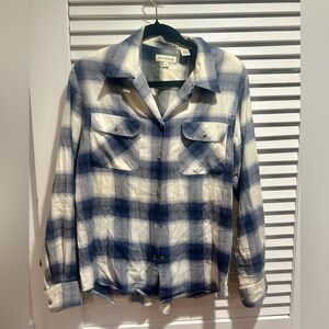 Ann Taylor plaid cowgirl Button Down western  Size Medium.